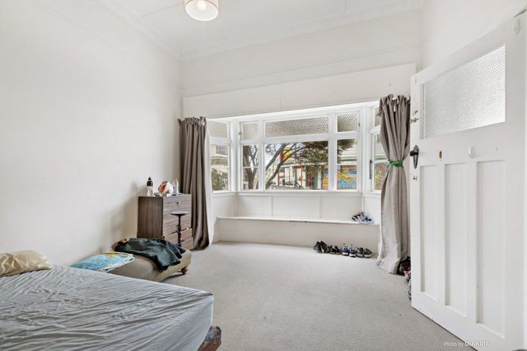 Photo of property in 95 Roxburgh Street, Mount Victoria, Wellington, 6011