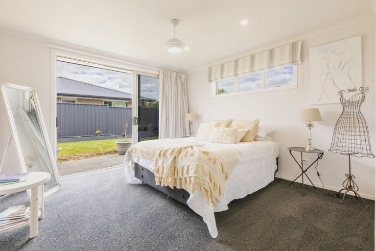 Photo of property in 7 Miller Street, Otane, 4202