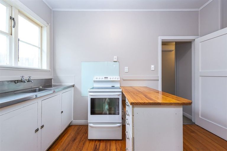 Photo of property in 8 Jollie Street, Linwood, Christchurch, 8062