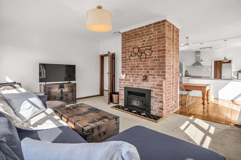 Photo of property in 121 Selwyn Street, Somerfield, Christchurch, 8024