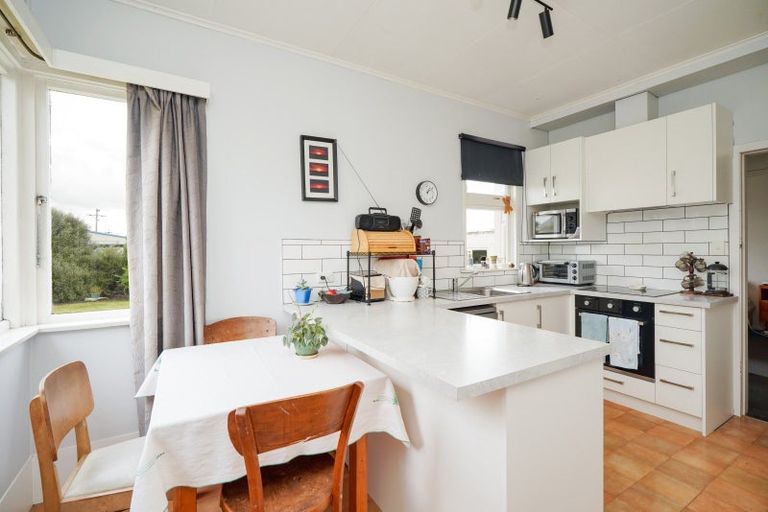 Photo of property in 87 Stobo Street, Grasmere, Invercargill, 9810