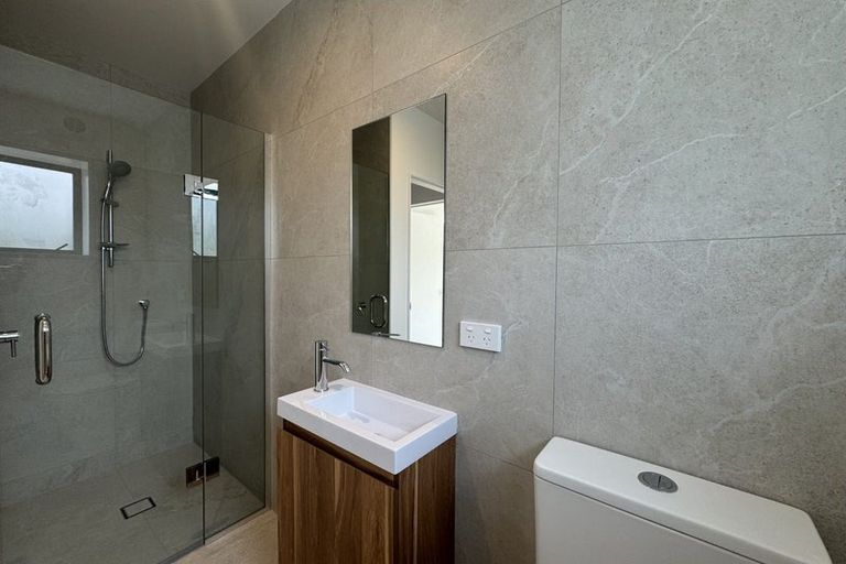 Photo of property in 7/39 Archers Road, Hillcrest, Auckland, 0629