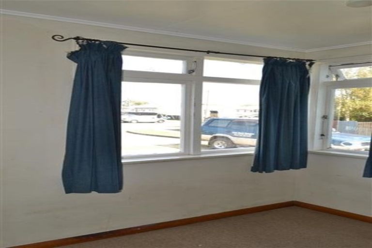 Photo of property in 19 Forth Street, Levin, 5510