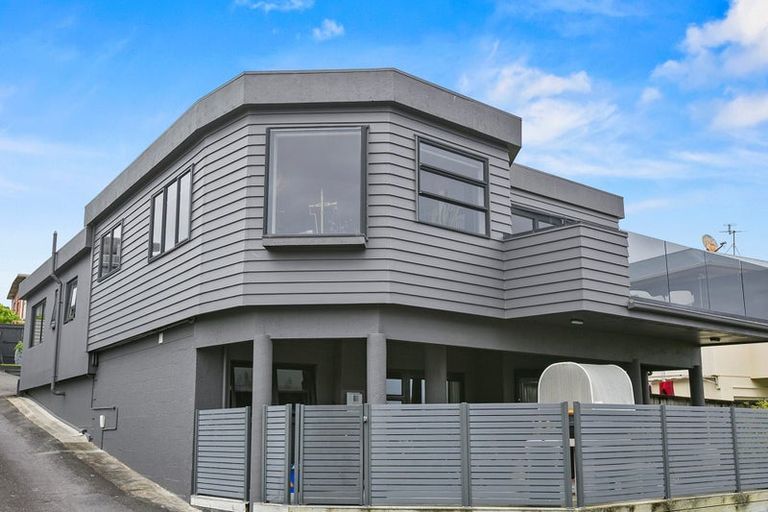 Photo of property in 23a/3 Hamblyn Street, Strandon, New Plymouth, 4312