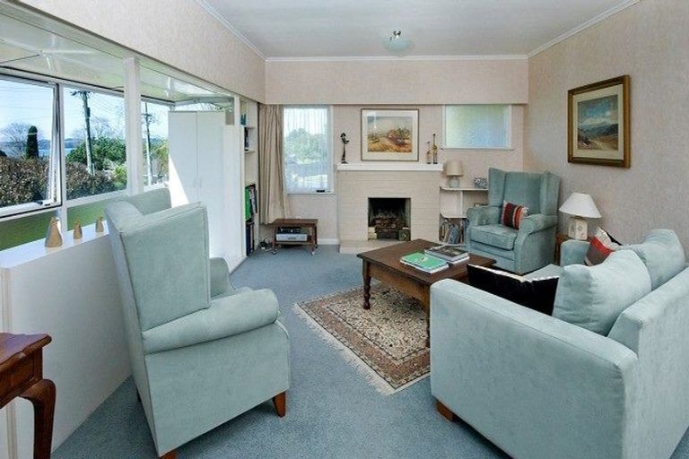 Photo of property in 1/20 Parkhill Road, Mellons Bay, Auckland, 2014