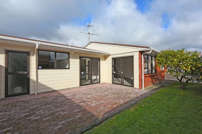 Photo of property in 23f2-a Ranfurly Street, Trentham, Upper Hutt, 5018