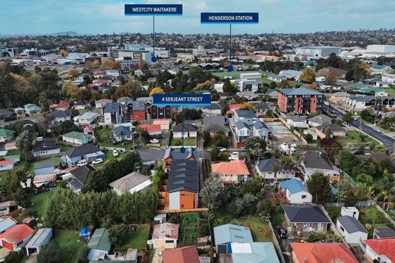 Photo of property in 5/4 Serjeant Street, Henderson, Auckland, 0612