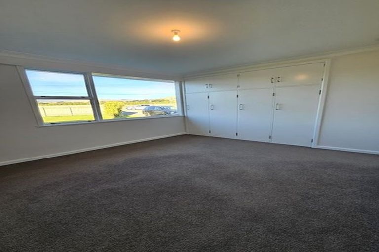 Photo of property in 903 State Highway 1, Te Horo, Otaki, 5581