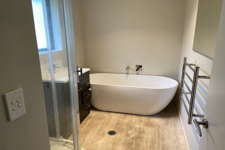 Photo of property in 2/112 Edward Avenue, Edgeware, Christchurch, 8013