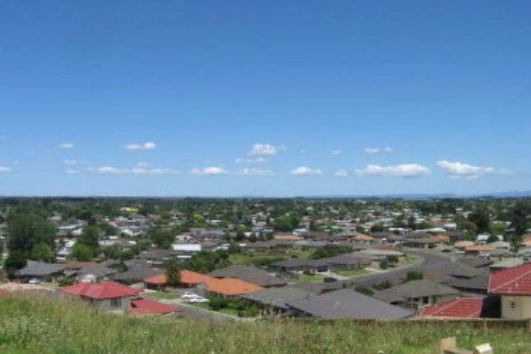 Photo of property in 43 Kirikiri Drive, Papakura, 2110