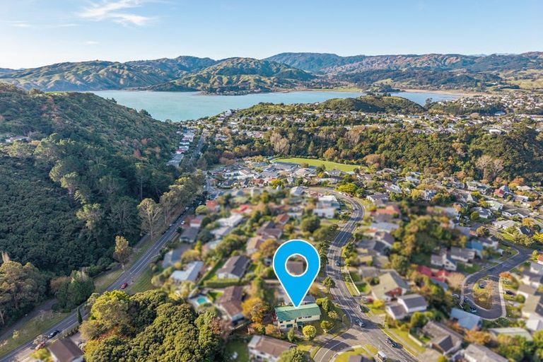 Photo of property in 2 Anchor Lane, Whitby, Porirua, 5024