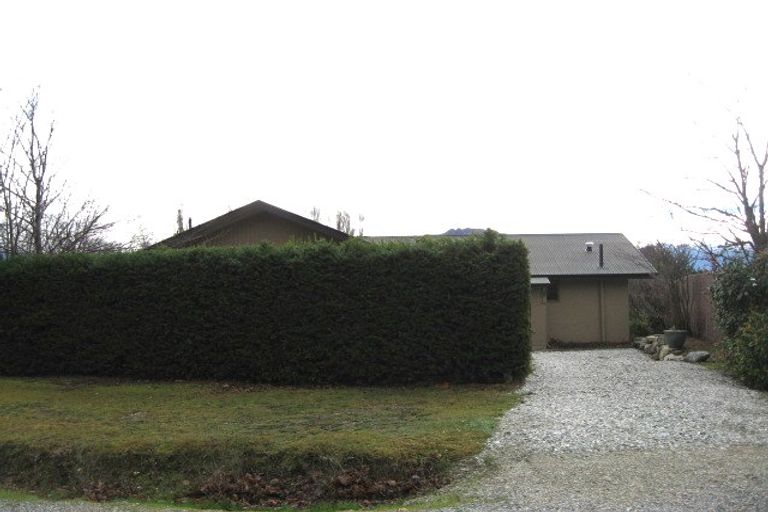 Photo of property in 23 Eely Point Road, Wanaka, 9305