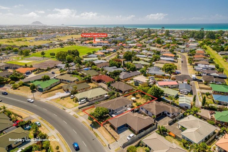 Photo of property in 295 Gravatt Road, Papamoa Beach, Papamoa, 3118