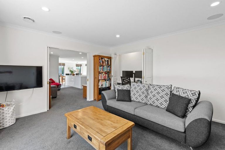 Photo of property in 7 Juliet Place, Rolleston, 7614