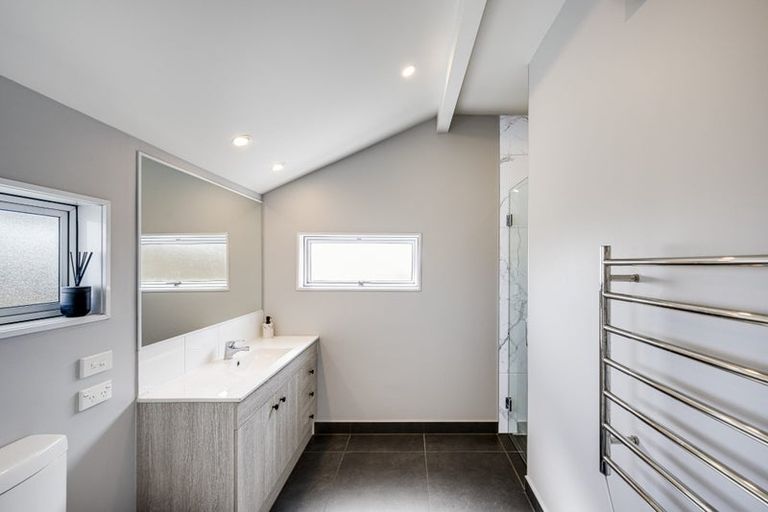 Photo of property in 35 Holyrood Street, Taradale, Napier, 4112