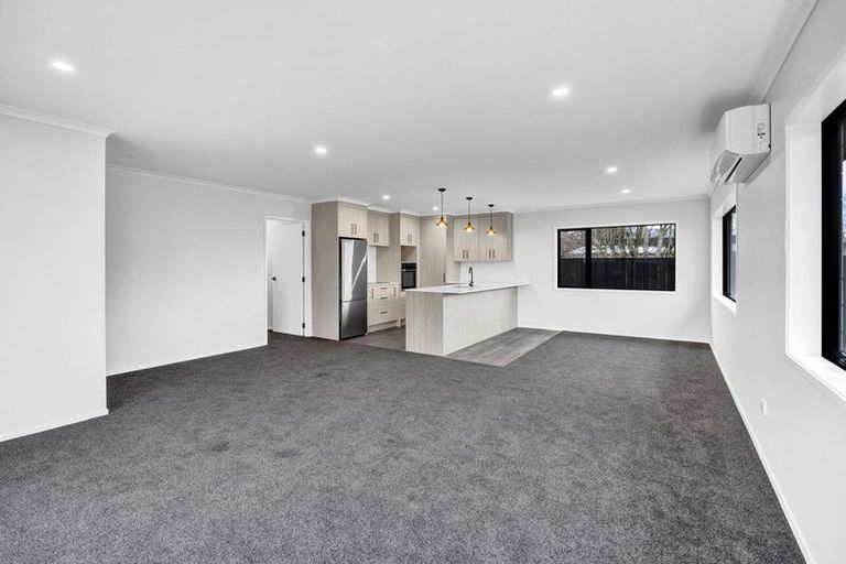 Photo of property in 30a Hunter Street, Hawera, 4610