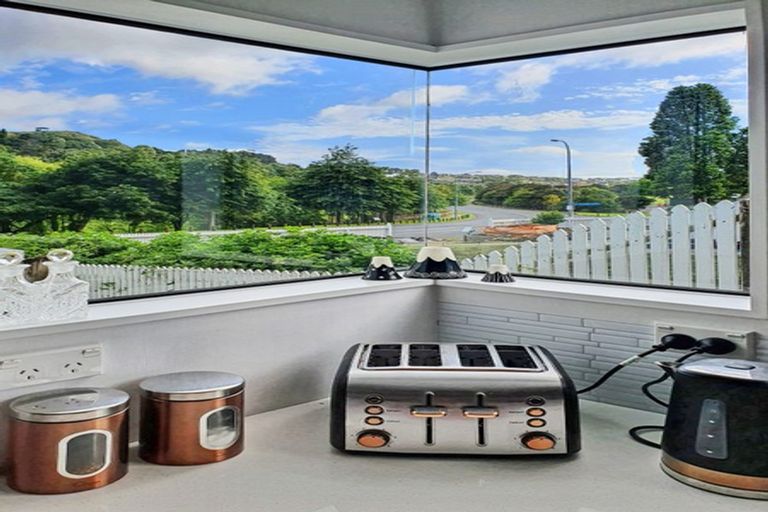 Photo of property in 41 Reynolds Road, Pukekohe, 2120