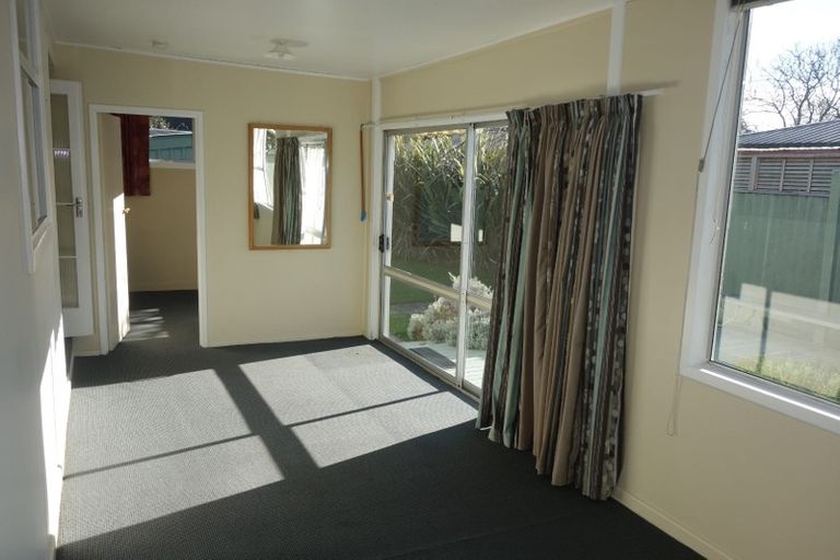 Photo of property in 223 Centaurus Road, Saint Martins, Christchurch, 8022