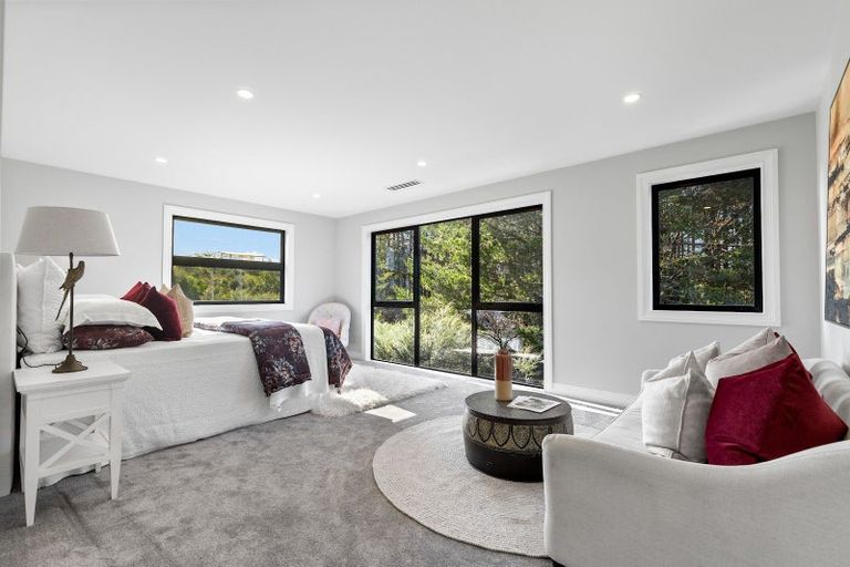 Photo of property in 36 Ara Hills Drive, Wainui, Silverdale, 0992