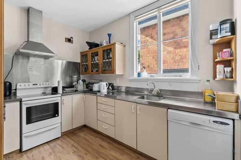 Photo of property in 102 Simeon Street, Spreydon, Christchurch, 8024