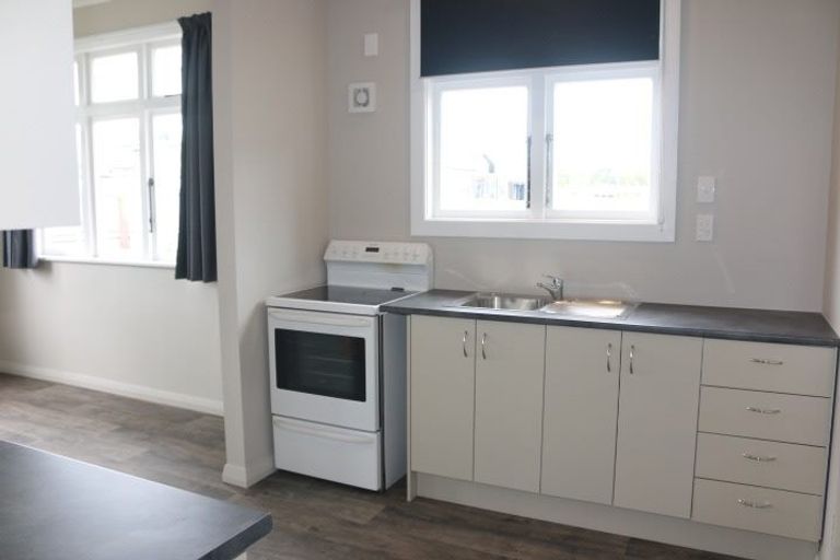 Photo of property in 4 Landsdown Court, Roslyn, Palmerston North, 4414