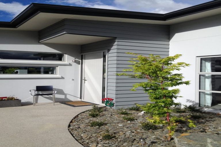 Photo of property in 59 Perriam Place, Mount Pisa, Cromwell, 9383