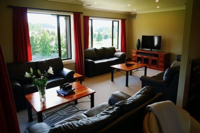Photo of property in 240 Coleridge Road, Windwhistle, Hororata, 7572