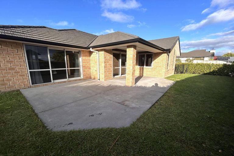 Photo of property in 12 Longbow Terrace, Flagstaff, Hamilton, 3210