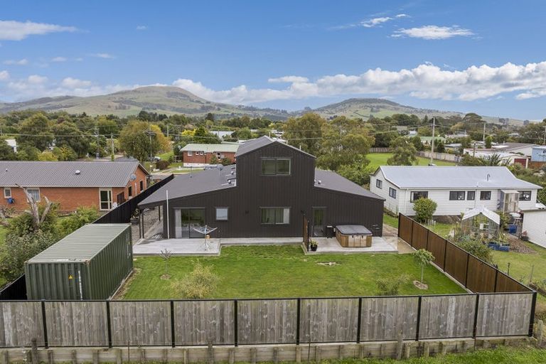 Photo of property in 12 Fell Street, Waikouaiti, 9510