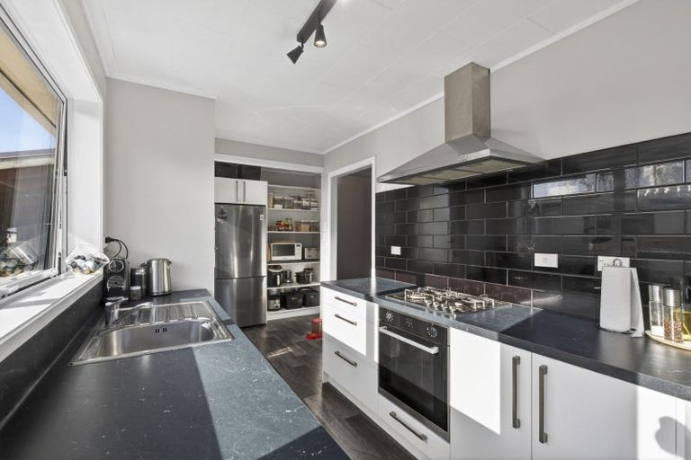 Photo of property in 5 Tainui Terrace, Inglewood, 4330