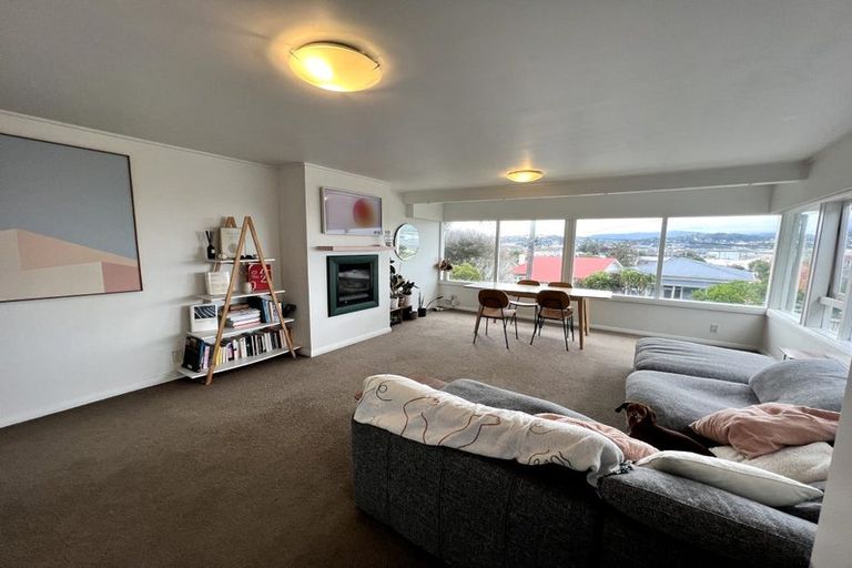 Photo of property in 192 Sutherland Road, Lyall Bay, Wellington, 6022