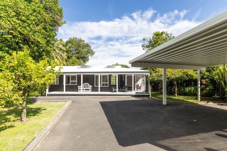 Photo of property in 2 Nigel Street, Havelock North, 4130
