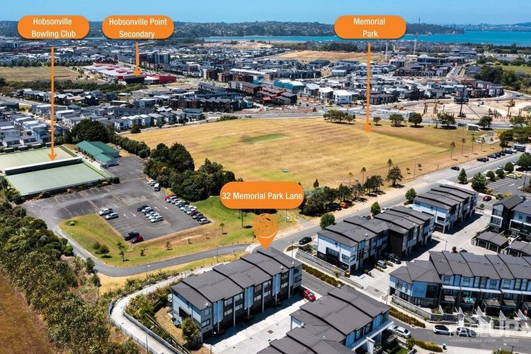 Photo of property in 32 Memorial Park Lane, Hobsonville, Auckland, 0618