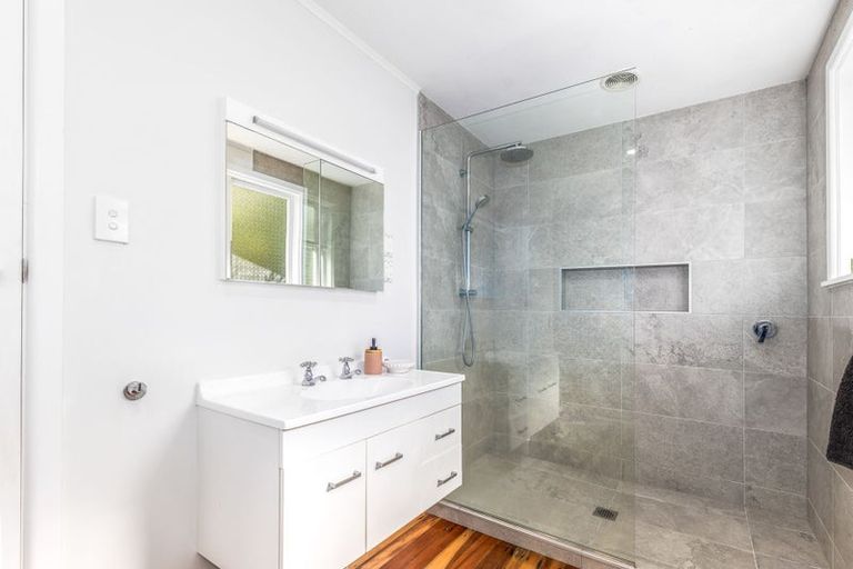 Photo of property in 5 Mamaku Street, Paraparaumu, 5032