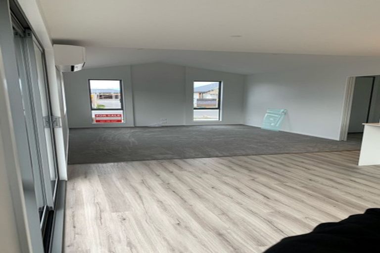 Photo of property in 6 Maggie Street, Kaiapoi, 7630