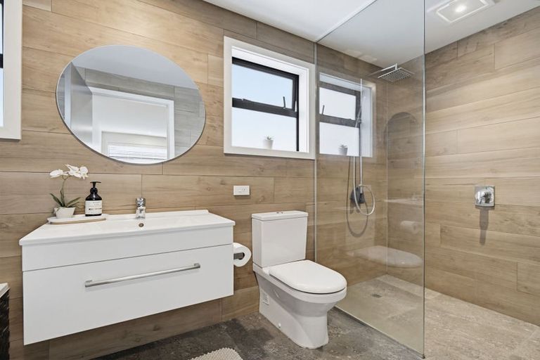 Photo of property in 572 Grenada Street, Papamoa Beach, Papamoa, 3118
