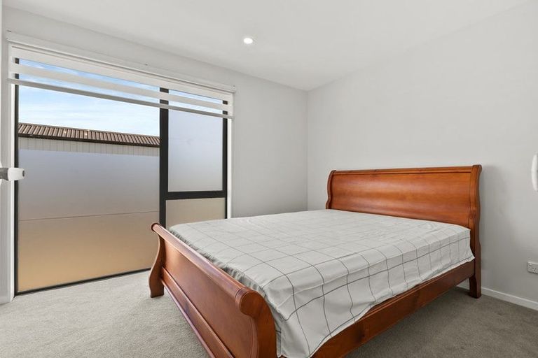 Photo of property in 61 Whai Hua Lane, Mangere Bridge, Auckland, 2022
