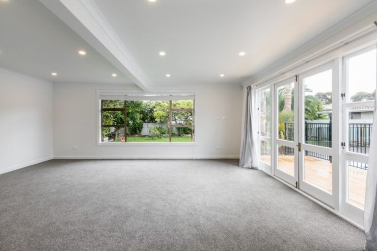 Photo of property in 3 Anzac Avenue, Onekawa, Napier, 4110