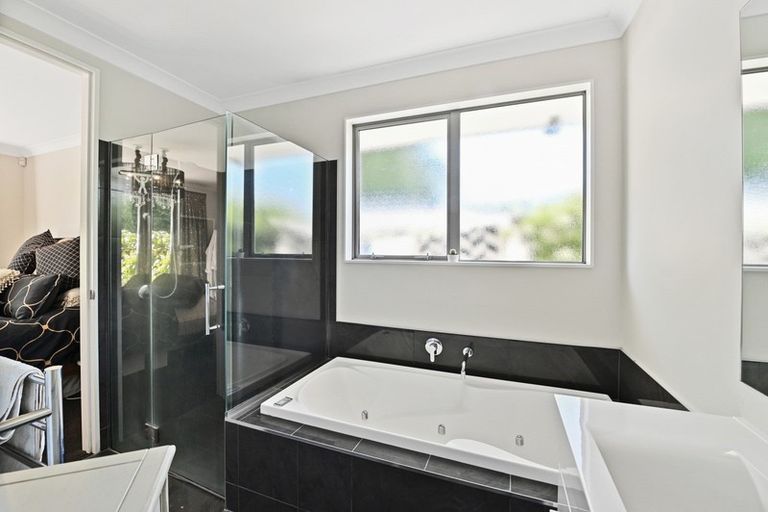 Photo of property in 18 Kenwyn Avenue, St Albans, Christchurch, 8052