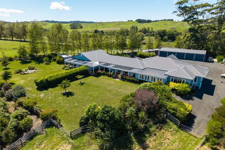 Photo of property in 44 Arone Way, Wainui, Silverdale, 0994