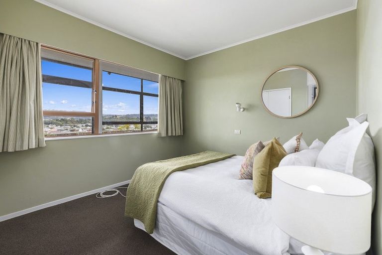 Photo of property in 17 Madison Place, Miramar, Wellington, 6022