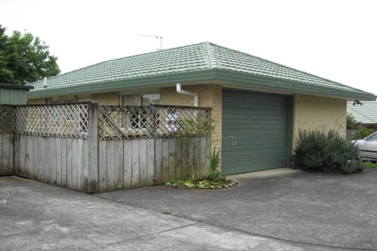 Photo of property in 268a Queen Street, Pukekohe, 2120