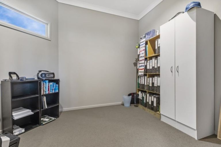 Photo of property in 34 Manhattan Rise, Orewa, 0931