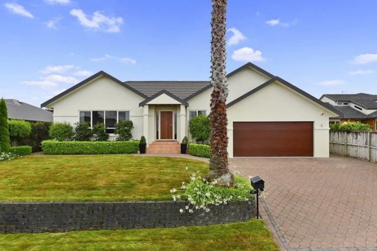 Photo of property in 17 Strathconnan Court, Rototuna, Hamilton, 3210