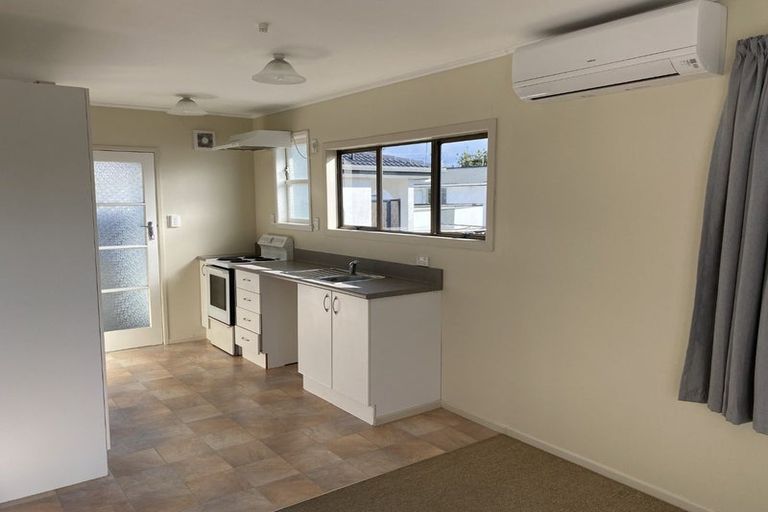 Photo of property in 39 Weiti Road, Orewa, 0931