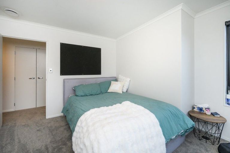 Photo of property in 24 Branigan Parade, Kelvin Grove, Palmerston North, 4414