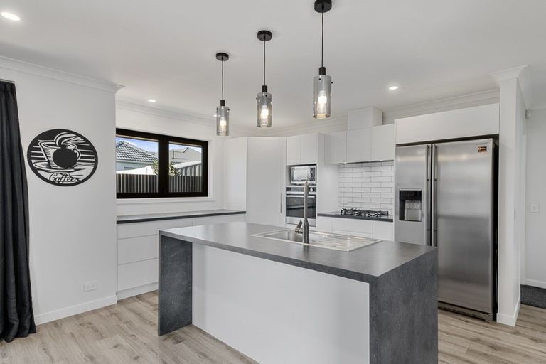 Photo of property in 202a Bath Street, Levin, 5510