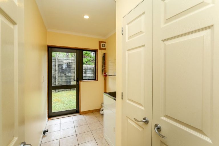 Photo of property in 90a Awanui Street, Merrilands, New Plymouth, 4312
