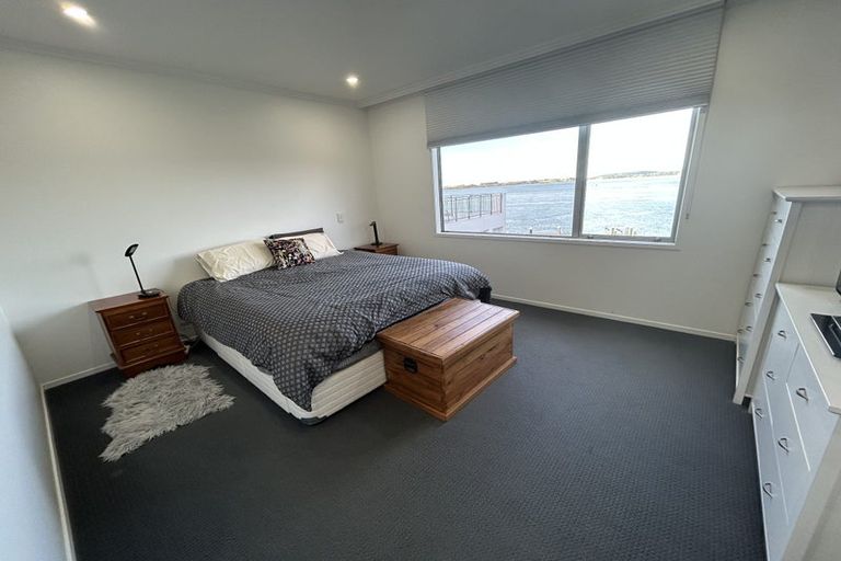 Photo of property in 2/51 Dive Crescent, Tauranga, 3110