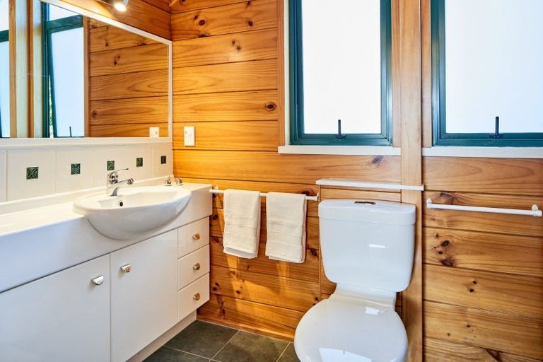 Photo of property in 19 The Masthead, Whitby, Porirua, 5024